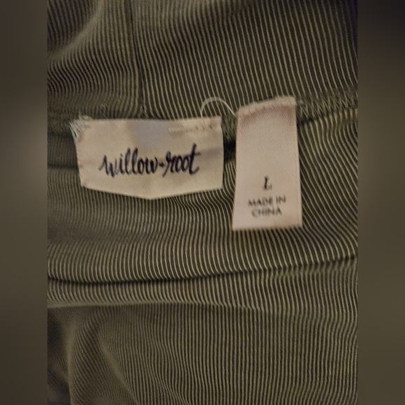 Willow and Root sexy arms size large - Picture 5 of 6